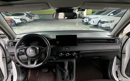 Honda Vezel, 2023 год, 1 820 202 рублей, 8 фотография