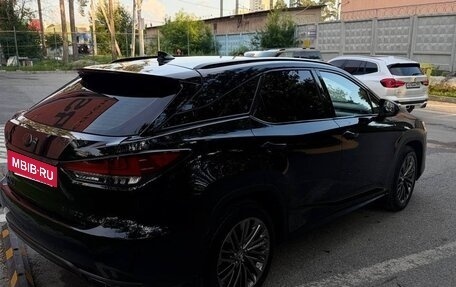 Lexus RX IV рестайлинг, 2021 год, 4 690 000 рублей, 8 фотография