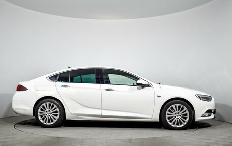 Opel Insignia II рестайлинг, 2018 год, 1 690 000 рублей, 4 фотография