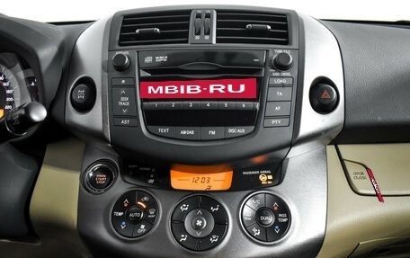 Toyota RAV4, 2011 год, 1 379 000 рублей, 18 фотография