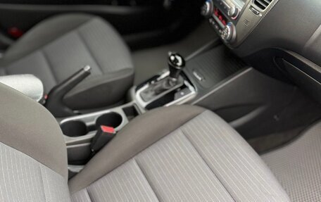 KIA Cerato III, 2018 год, 1 390 000 рублей, 21 фотография