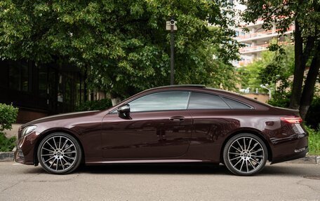 Mercedes-Benz E-Класс, 2017 год, 4 590 000 рублей, 4 фотография