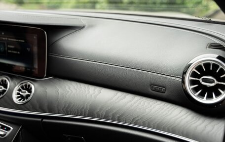 Mercedes-Benz E-Класс, 2017 год, 4 590 000 рублей, 18 фотография