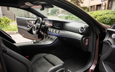 Mercedes-Benz E-Класс, 2017 год, 4 590 000 рублей, 20 фотография