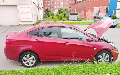 Hyundai Solaris II рестайлинг, 2011 год, 265 000 рублей, 8 фотография