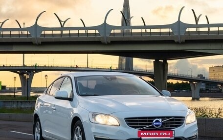 Volvo S60 III, 2015 год, 1 500 000 рублей, 2 фотография