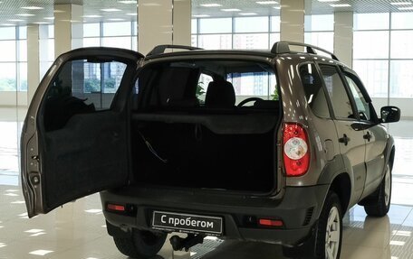Chevrolet Niva I рестайлинг, 2015 год, 535 000 рублей, 18 фотография