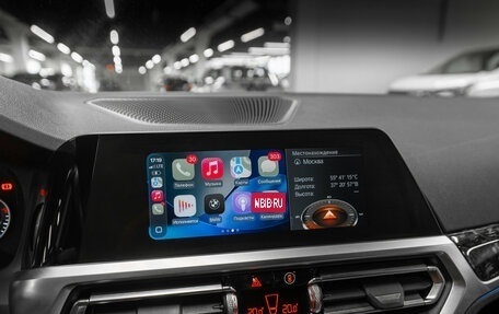 BMW 3 серия, 2019 год, 5 700 000 рублей, 21 фотография