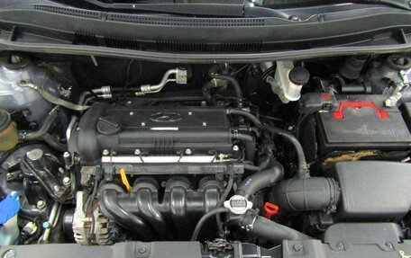 Hyundai Solaris II рестайлинг, 2012 год, 689 000 рублей, 24 фотография