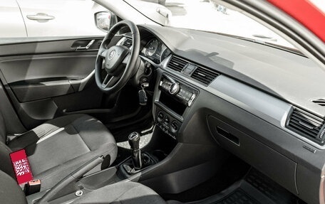 Skoda Rapid I, 2017 год, 1 100 000 рублей, 10 фотография