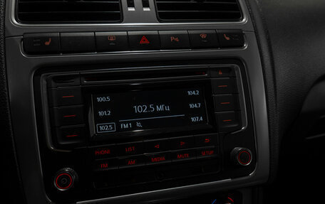 Volkswagen Polo VI (EU Market), 2016 год, 930 000 рублей, 15 фотография