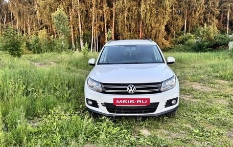 Volkswagen Tiguan I, 2015 год, 1 300 000 рублей, 2 фотография