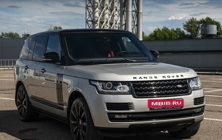 Land Rover Range Rover IV рестайлинг, 2013 год, 3 998 000 рублей, 3 фотография