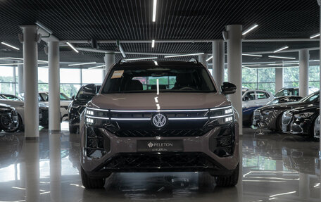 Volkswagen Teramont, 2026 год, 6 090 000 рублей, 2 фотография