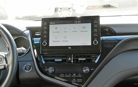 Toyota Camry, 2021 год, 3 190 000 рублей, 14 фотография