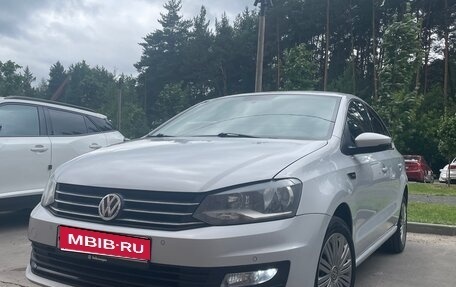 Volkswagen Polo VI (EU Market), 2018 год, 850 000 рублей, 1 фотография