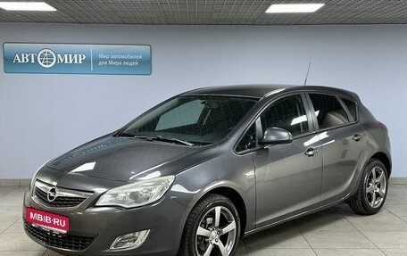 Opel Astra J, 2012 год, 499 000 рублей, 1 фотография