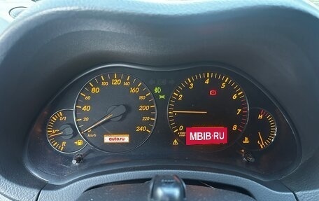 Toyota Avensis III рестайлинг, 2006 год, 800 000 рублей, 6 фотография