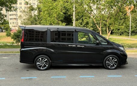Honda Stepwgn IV, 2015 год, 2 200 000 рублей, 4 фотография