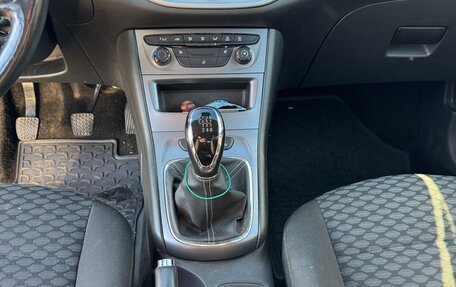 Opel Astra K, 2020 год, 1 150 000 рублей, 6 фотография