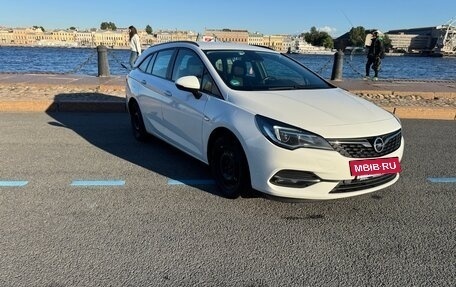 Opel Astra K, 2020 год, 1 150 000 рублей, 2 фотография