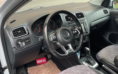 Volkswagen Polo VI (EU Market), 2018 год, 850 000 рублей, 19 фотография