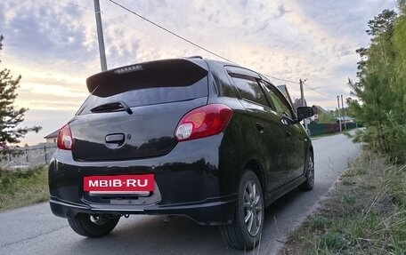 Mitsubishi Mirage VI рестайлинг, 2012 год, 650 000 рублей, 3 фотография