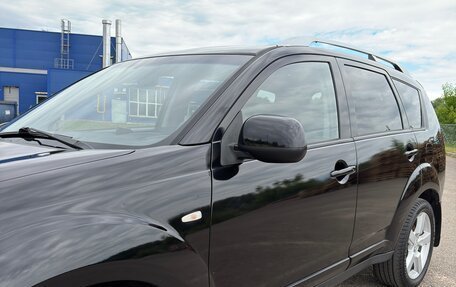 Mitsubishi Outlander III рестайлинг 3, 2008 год, 945 000 рублей, 11 фотография