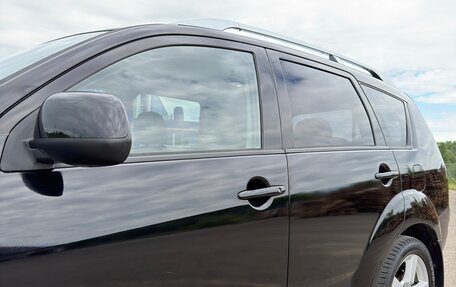 Mitsubishi Outlander III рестайлинг 3, 2008 год, 945 000 рублей, 15 фотография