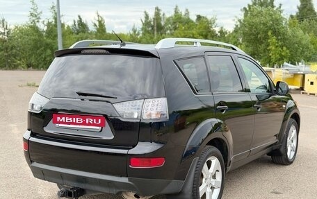 Mitsubishi Outlander III рестайлинг 3, 2008 год, 945 000 рублей, 7 фотография