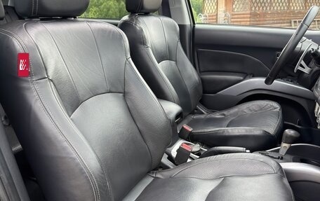 Mitsubishi Outlander III рестайлинг 3, 2008 год, 945 000 рублей, 31 фотография
