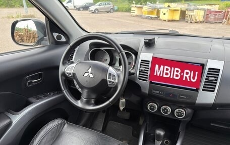 Mitsubishi Outlander III рестайлинг 3, 2008 год, 945 000 рублей, 35 фотография
