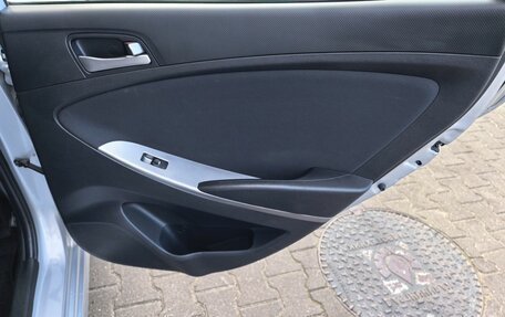 Hyundai Solaris II рестайлинг, 2015 год, 999 000 рублей, 14 фотография