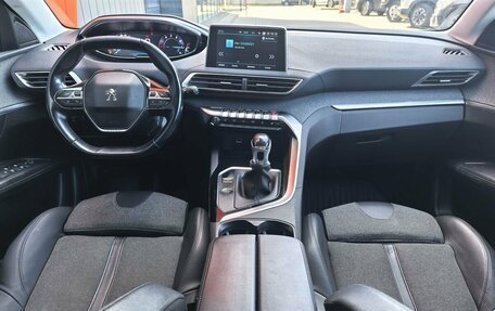 Peugeot 3008 II, 2019 год, 1 599 000 рублей, 6 фотография
