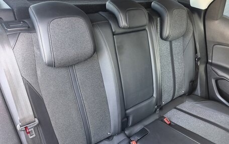 Peugeot 3008 II, 2019 год, 1 599 000 рублей, 15 фотография
