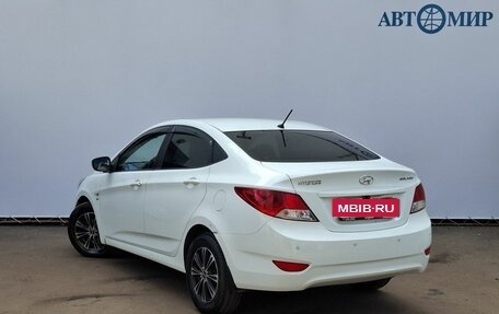 Hyundai Solaris II рестайлинг, 2013 год, 860 000 рублей, 7 фотография