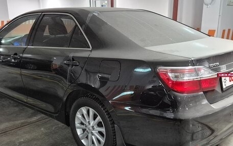 Toyota Camry, 2015 год, 1 900 000 рублей, 2 фотография