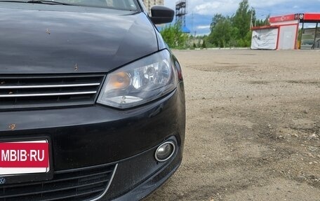 Volkswagen Polo VI (EU Market), 2011 год, 700 000 рублей, 3 фотография
