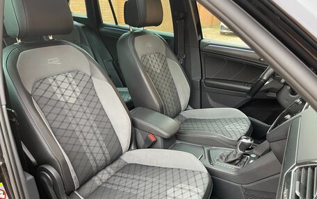 Volkswagen Tiguan II, 2020 год, 3 750 000 рублей, 17 фотография