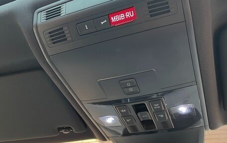 Volkswagen Tiguan II, 2020 год, 3 750 000 рублей, 13 фотография