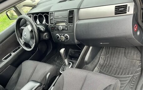 Nissan Tiida, 2010 год, 890 000 рублей, 4 фотография