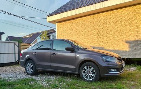 Volkswagen Polo VI (EU Market), 2015 год, 950 000 рублей, 4 фотография