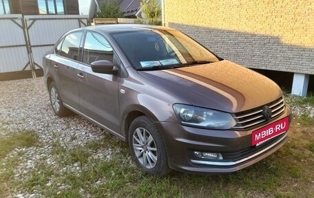 Volkswagen Polo VI (EU Market), 2015 год, 950 000 рублей, 2 фотография