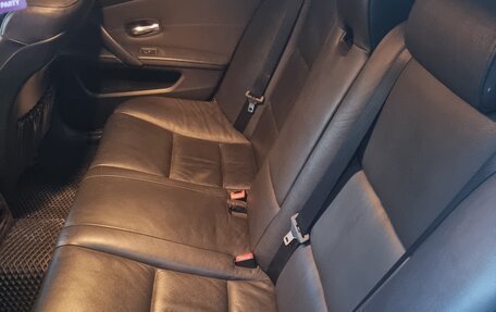BMW 5 серия, 2008 год, 1 050 000 рублей, 13 фотография