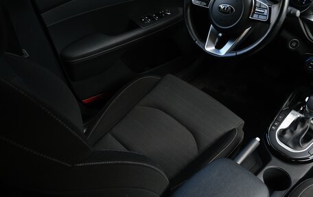 KIA Cerato IV, 2019 год, 2 050 000 рублей, 25 фотография