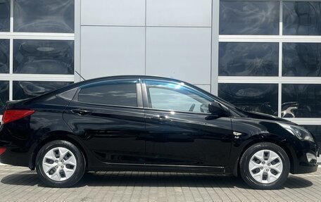 Hyundai Solaris II рестайлинг, 2016 год, 1 000 000 рублей, 8 фотография