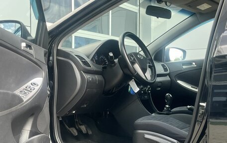 Hyundai Solaris II рестайлинг, 2016 год, 1 000 000 рублей, 11 фотография