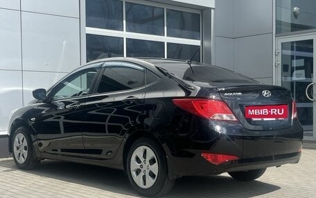 Hyundai Solaris II рестайлинг, 2016 год, 1 000 000 рублей, 5 фотография