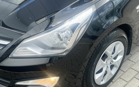 Hyundai Solaris II рестайлинг, 2016 год, 1 000 000 рублей, 23 фотография