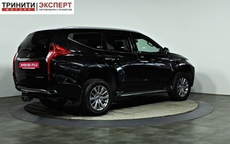 Mitsubishi Pajero Sport III рестайлинг, 2021 год, 2 997 000 рублей, 5 фотография